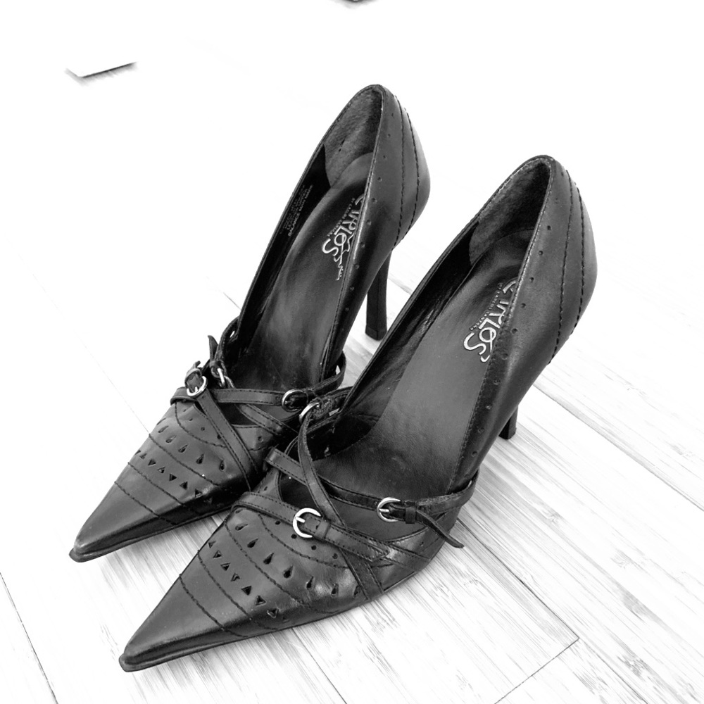 Carlos Santana Black Pointy Heels